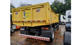 MERCEDES-BENZ - 1214 - 1999/1999 - Amarela - R$ 120.000,00