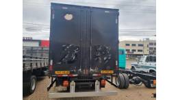 FORD - F-4000 - 2017/2017 - Branca - R$ 170.000,00