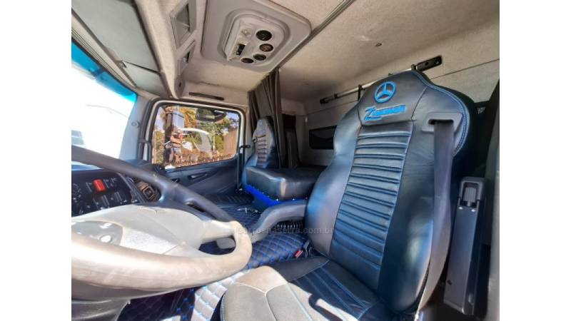 MERCEDES-BENZ - ATEGO 3030 - 2017/2017 - Branca - R$ 420.000,00