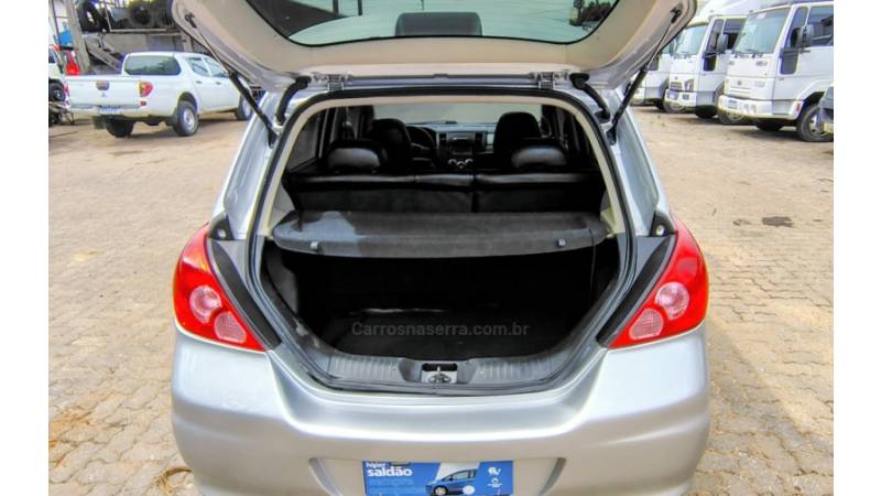 NISSAN - TIIDA - 2012/2012 - Prata - Sob Consulta