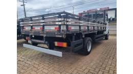 MERCEDES-BENZ - 710 - 2000/2000 - Branca - R$ 130.000,00