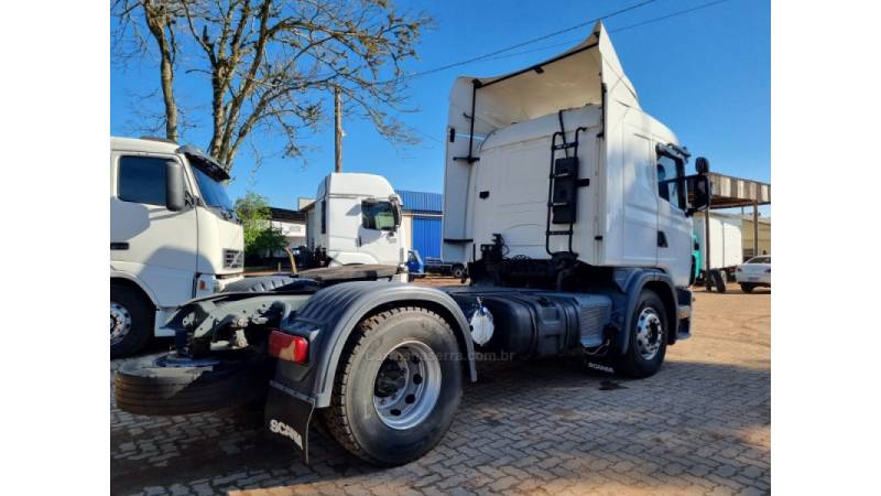 SCANIA - R-114 - 2006/2006 - Branca - R$ 195.000,00