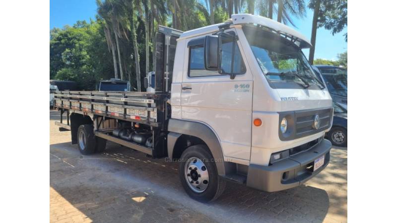 VOLKSWAGEN - 8-160 - 2013/2013 - Branca - R$ 195.000,00