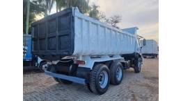FORD - CARGO 2628 - 2011/2012 - Branca - R$ 320.000,00