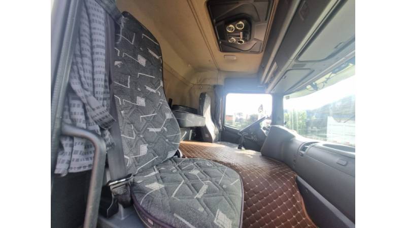 SCANIA - P-340 - 2009/2010 - Branca - R$ 370.000,00