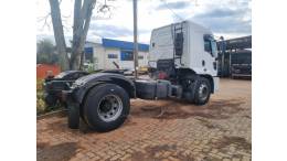 FORD - CARGO 1932 - 2011/2012 - Branca - R$ 130.000,00