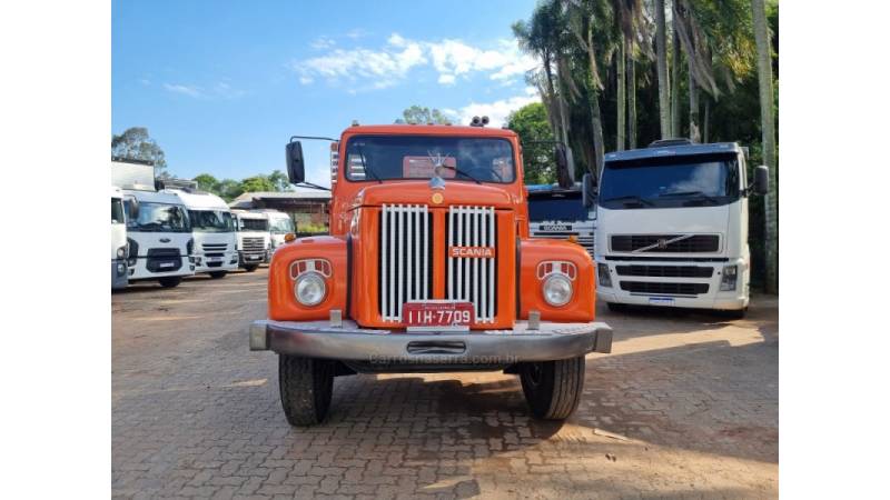 SCANIA - T-112 - 1963/1963 - Laranja - R$ 130.000,00